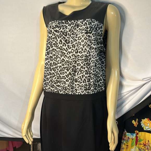 Chico’s New With Tags $139.00 - Picture 2 of 15